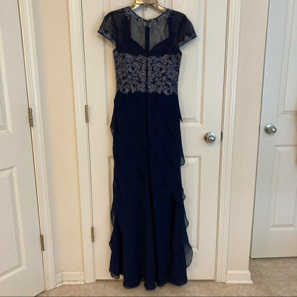 Xscape Embroidered Cap Sleeve Sweetheart Neckline Tiered Gown in Navy/Silver - Picture 8 of 14